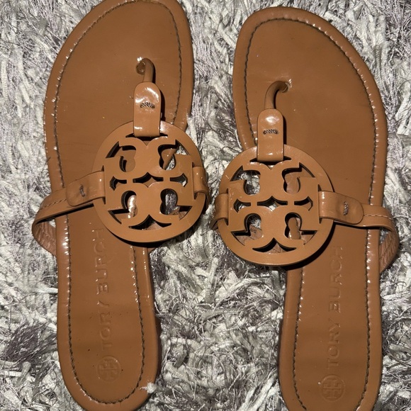Tory Burch Women's Tan Sandals - Picture 4 of 5